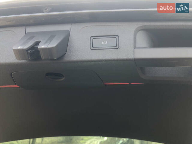 Чорний Фольксваген Пассат, об'ємом двигуна 2 л та пробігом 234 тис. км за 19600 $, фото 14 на Automoto.ua