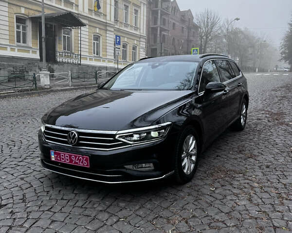 Черный Фольксваген Пассат, объемом двигателя 2 л и пробегом 208 тыс. км за 20800 $, фото 2 на Automoto.ua