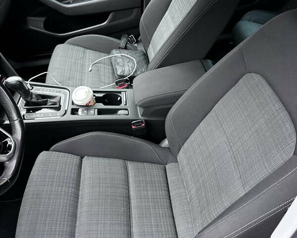 Черный Фольксваген Пассат, объемом двигателя 2 л и пробегом 208 тыс. км за 20800 $, фото 10 на Automoto.ua