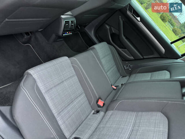 Черный Фольксваген Пассат, объемом двигателя 1.97 л и пробегом 234 тыс. км за 24999 $, фото 14 на Automoto.ua