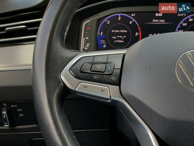 Чорний Фольксваген Пассат, об'ємом двигуна 2 л та пробігом 190 тис. км за 21755 $, фото 50 на Automoto.ua