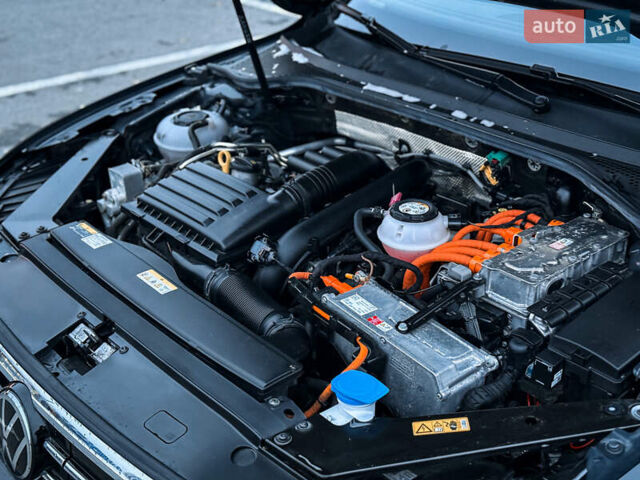 Черный Фольксваген Пассат, объемом двигателя 1.4 л и пробегом 180 тыс. км за 21499 $, фото 59 на Automoto.ua