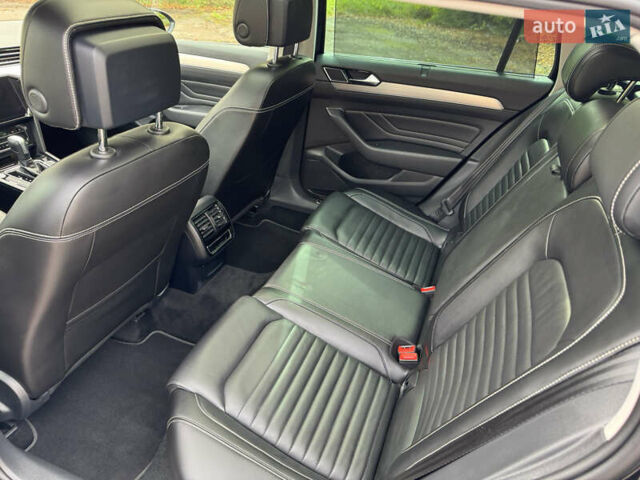 Черный Фольксваген Пассат, объемом двигателя 1.97 л и пробегом 171 тыс. км за 26900 $, фото 22 на Automoto.ua