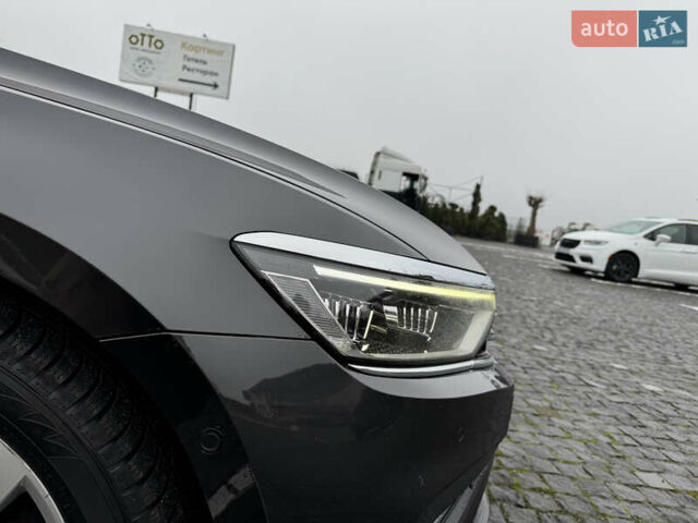 Черный Фольксваген Пассат, объемом двигателя 1.97 л и пробегом 234 тыс. км за 24999 $, фото 5 на Automoto.ua