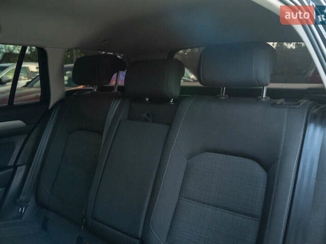 Черный Фольксваген Пассат, объемом двигателя 2 л и пробегом 252 тыс. км за 22900 $, фото 20 на Automoto.ua