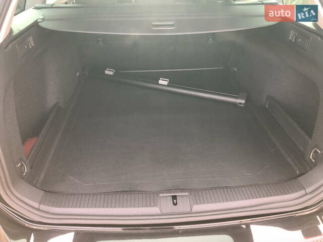 Чорний Фольксваген Пассат, об'ємом двигуна 2 л та пробігом 234 тис. км за 19600 $, фото 16 на Automoto.ua