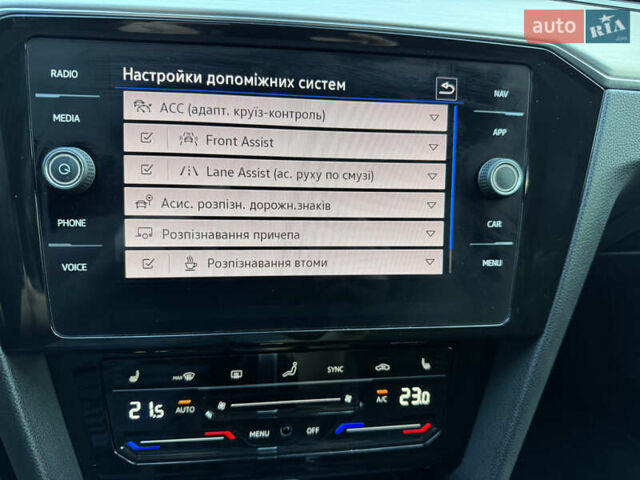 Черный Фольксваген Пассат, объемом двигателя 2 л и пробегом 228 тыс. км за 19999 $, фото 31 на Automoto.ua