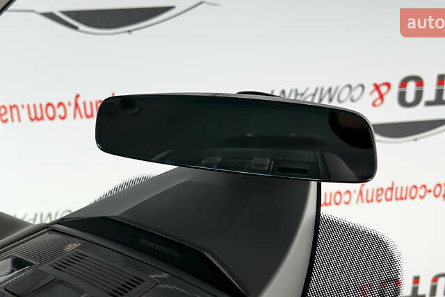 Чорний Фольксваген Пассат, об'ємом двигуна 2 л та пробігом 199 тис. км за 20550 $, фото 16 на Automoto.ua