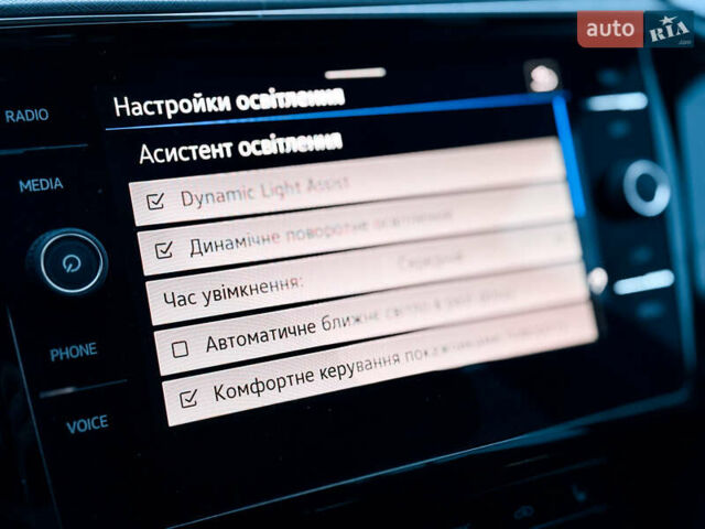 Черный Фольксваген Пассат, объемом двигателя 1.4 л и пробегом 180 тыс. км за 21499 $, фото 75 на Automoto.ua