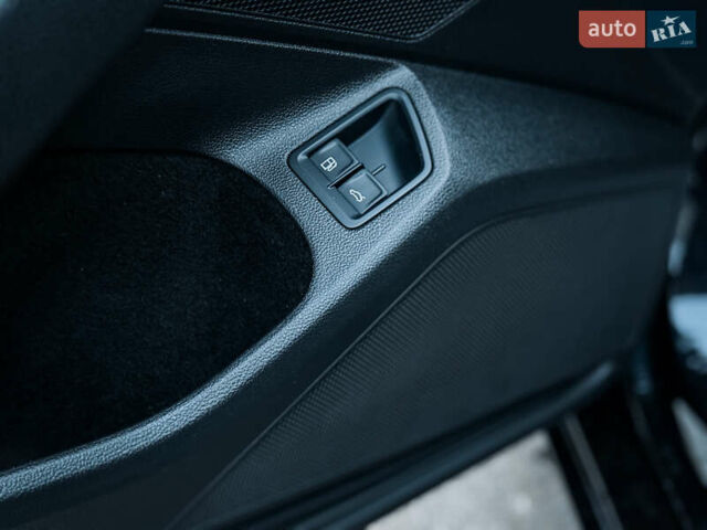 Черный Фольксваген Пассат, объемом двигателя 1.4 л и пробегом 180 тыс. км за 21499 $, фото 27 на Automoto.ua