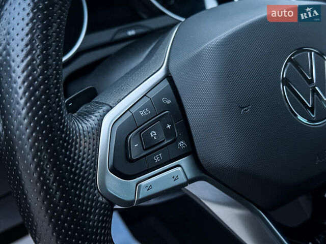 Черный Фольксваген Пассат, объемом двигателя 1.4 л и пробегом 180 тыс. км за 21499 $, фото 35 на Automoto.ua