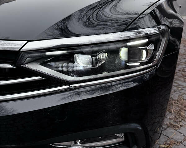 Черный Фольксваген Пассат, объемом двигателя 2 л и пробегом 208 тыс. км за 20800 $, фото 16 на Automoto.ua