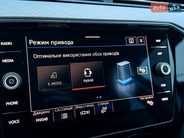 Черный Фольксваген Пассат, объемом двигателя 1.4 л и пробегом 180 тыс. км за 21499 $, фото 64 на Automoto.ua