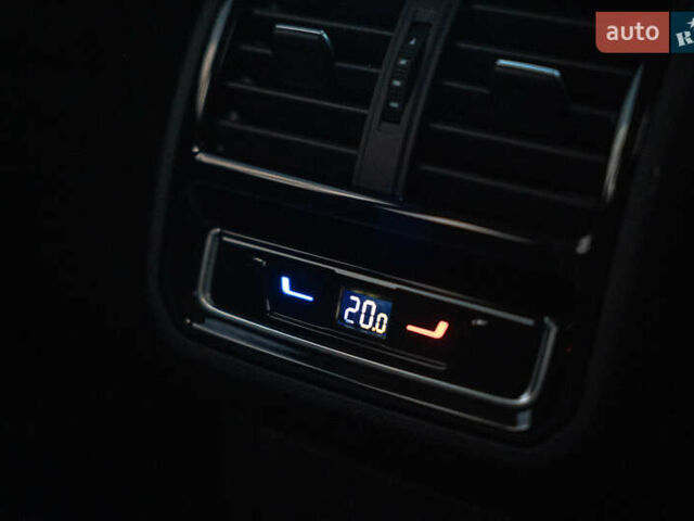 Черный Фольксваген Пассат, объемом двигателя 2 л и пробегом 252 тыс. км за 22900 $, фото 29 на Automoto.ua