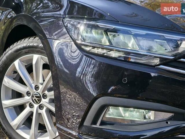 Черный Фольксваген Пассат, объемом двигателя 1.97 л и пробегом 196 тыс. км за 22999 $, фото 15 на Automoto.ua