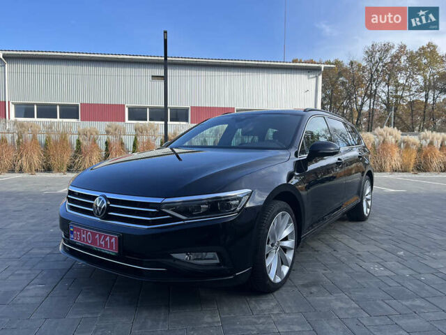 Черный Фольксваген Пассат, объемом двигателя 1.97 л и пробегом 211 тыс. км за 24490 $, фото 1 на Automoto.ua