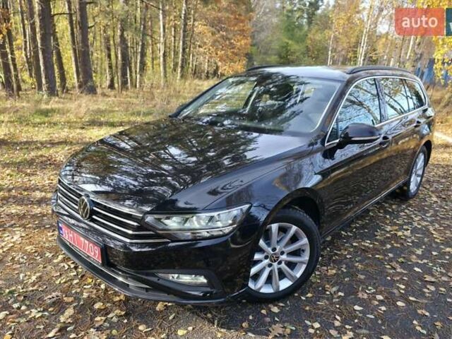Черный Фольксваген Пассат, объемом двигателя 1.97 л и пробегом 196 тыс. км за 22999 $, фото 5 на Automoto.ua