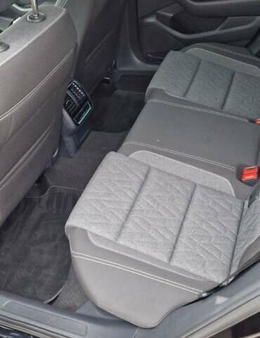 Черный Фольксваген Пассат, объемом двигателя 2 л и пробегом 178 тыс. км за 25800 $, фото 3 на Automoto.ua