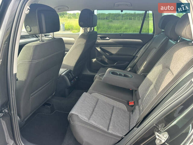 Черный Фольксваген Пассат, объемом двигателя 1.97 л и пробегом 120 тыс. км за 24500 $, фото 34 на Automoto.ua