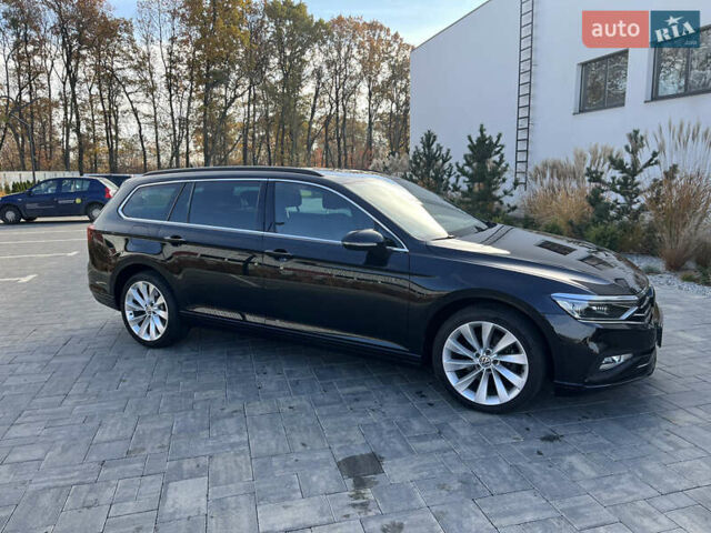 Черный Фольксваген Пассат, объемом двигателя 1.97 л и пробегом 211 тыс. км за 24490 $, фото 4 на Automoto.ua