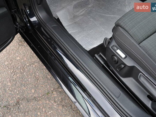 Черный Фольксваген Пассат, объемом двигателя 1.97 л и пробегом 152 тыс. км за 26500 $, фото 52 на Automoto.ua