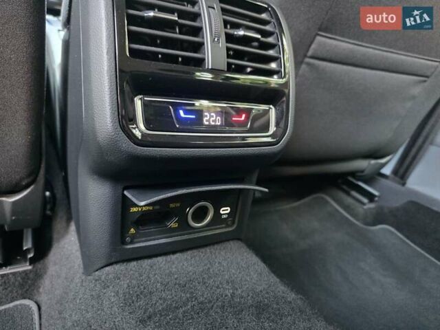 Черный Фольксваген Пассат, объемом двигателя 1.97 л и пробегом 196 тыс. км за 22999 $, фото 29 на Automoto.ua