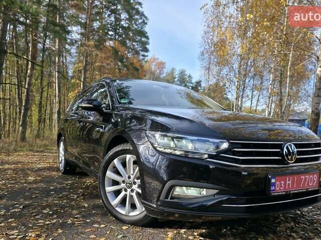 Черный Фольксваген Пассат, объемом двигателя 1.97 л и пробегом 196 тыс. км за 22999 $, фото 8 на Automoto.ua