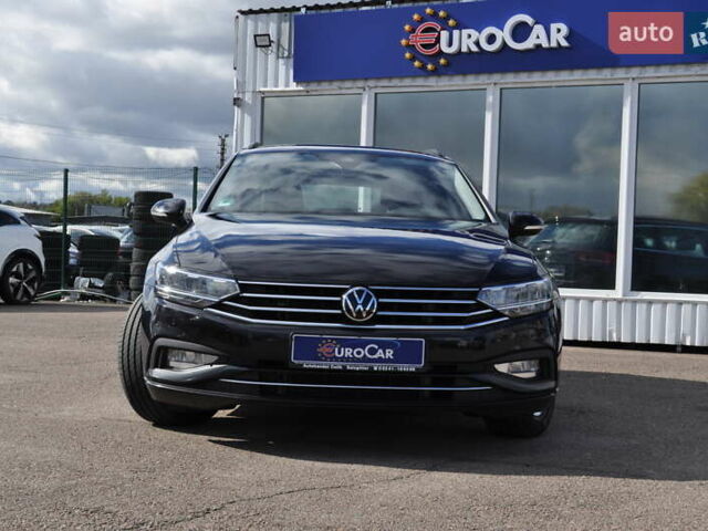 Черный Фольксваген Пассат, объемом двигателя 1.97 л и пробегом 152 тыс. км за 26500 $, фото 1 на Automoto.ua