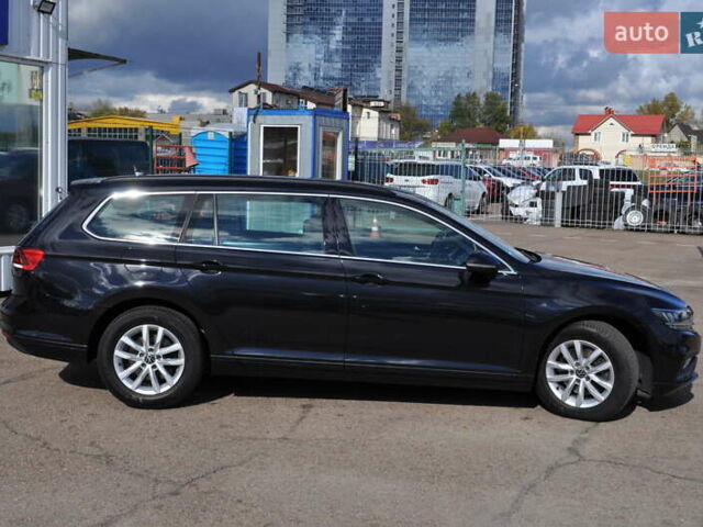 Черный Фольксваген Пассат, объемом двигателя 1.97 л и пробегом 152 тыс. км за 26500 $, фото 5 на Automoto.ua