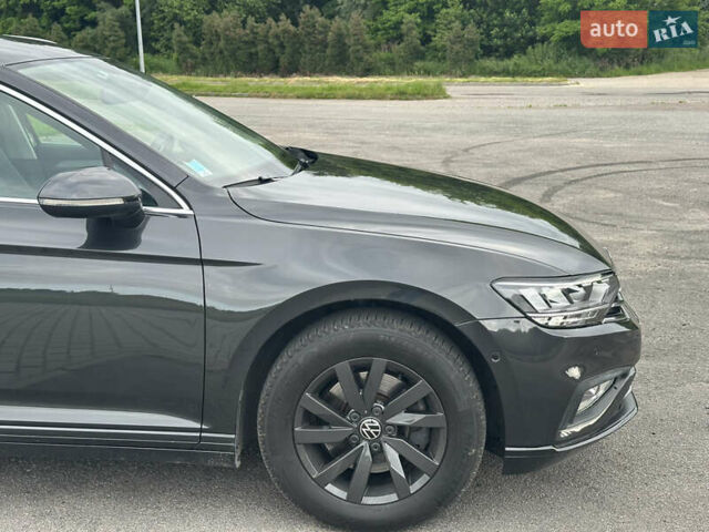 Черный Фольксваген Пассат, объемом двигателя 1.97 л и пробегом 120 тыс. км за 24500 $, фото 5 на Automoto.ua