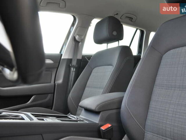 Черный Фольксваген Пассат, объемом двигателя 1.97 л и пробегом 152 тыс. км за 26500 $, фото 62 на Automoto.ua