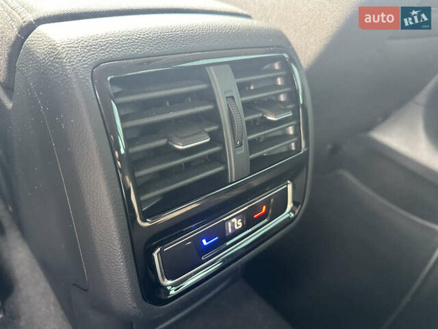 Черный Фольксваген Пассат, объемом двигателя 1.97 л и пробегом 120 тыс. км за 24500 $, фото 35 на Automoto.ua