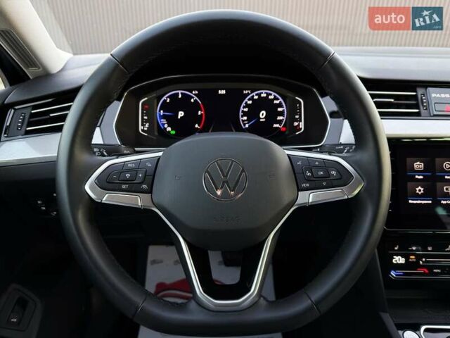 Черный Фольксваген Пассат, объемом двигателя 2 л и пробегом 221 тыс. км за 22999 $, фото 40 на Automoto.ua
