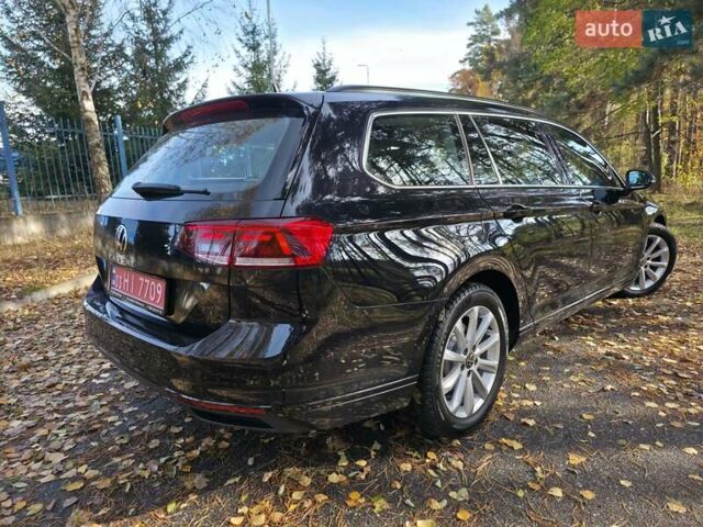 Черный Фольксваген Пассат, объемом двигателя 1.97 л и пробегом 196 тыс. км за 22999 $, фото 3 на Automoto.ua