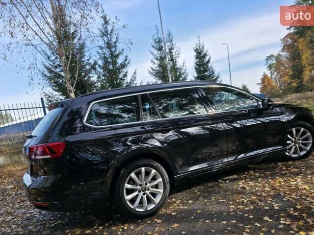 Черный Фольксваген Пассат, объемом двигателя 1.97 л и пробегом 196 тыс. км за 22999 $, фото 1 на Automoto.ua