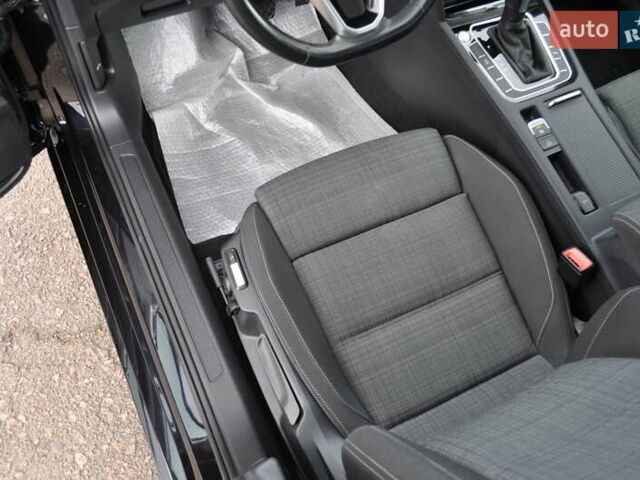 Черный Фольксваген Пассат, объемом двигателя 1.97 л и пробегом 152 тыс. км за 26500 $, фото 96 на Automoto.ua