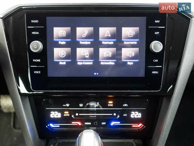 Черный Фольксваген Пассат, объемом двигателя 1.97 л и пробегом 208 тыс. км за 19900 $, фото 16 на Automoto.ua