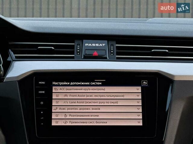 Черный Фольксваген Пассат, объемом двигателя 2 л и пробегом 221 тыс. км за 22999 $, фото 80 на Automoto.ua