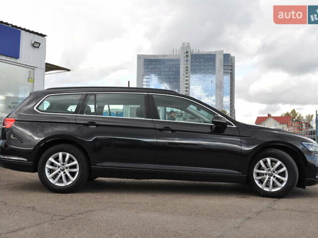 Черный Фольксваген Пассат, объемом двигателя 1.97 л и пробегом 152 тыс. км за 26500 $, фото 91 на Automoto.ua