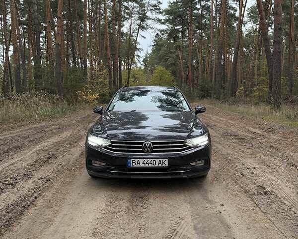 Черный Фольксваген Пассат, объемом двигателя 1.4 л и пробегом 31 тыс. км за 35000 $, фото 13 на Automoto.ua