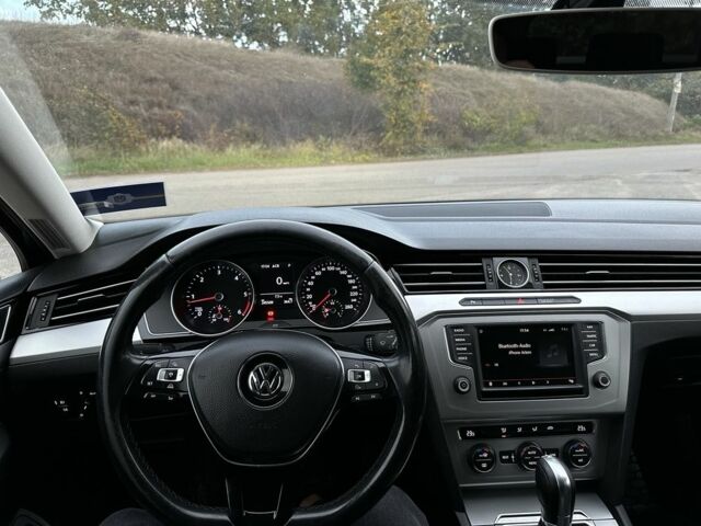 Чорний Фольксваген Пассат, об'ємом двигуна 2 л та пробігом 245 тис. км за 14600 $, фото 7 на Automoto.ua