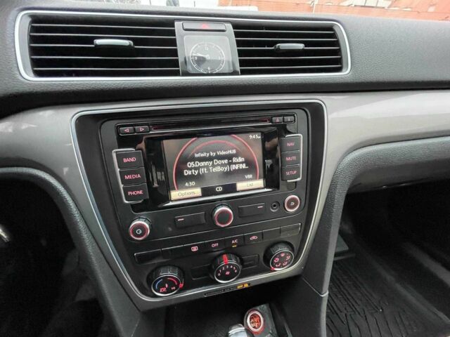 Чорний Фольксваген Пассат, об'ємом двигуна 0 л та пробігом 167 тис. км за 10000 $, фото 13 на Automoto.ua