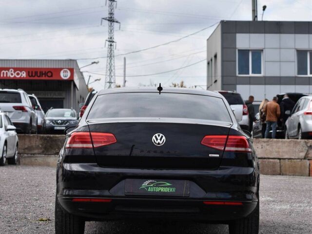 Черный Фольксваген Пассат, объемом двигателя 2 л и пробегом 240 тыс. км за 15450 $, фото 2 на Automoto.ua