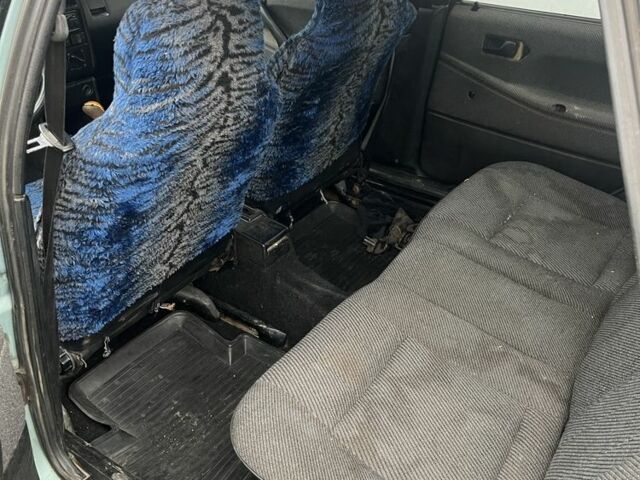 Фиолетовый Фольксваген Пассат, объемом двигателя 1.8 л и пробегом 305 тыс. км за 1000 $, фото 3 на Automoto.ua