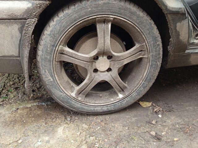 Фиолетовый Фольксваген Пассат, объемом двигателя 2 л и пробегом 100 тыс. км за 1544 $, фото 2 на Automoto.ua