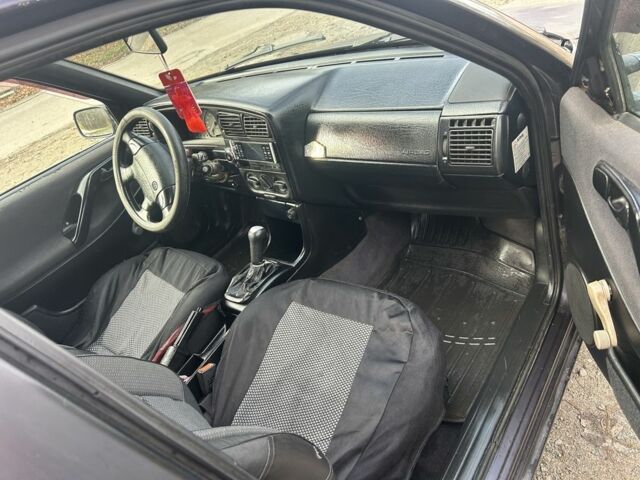 Фіолетовий Фольксваген Пассат, об'ємом двигуна 2 л та пробігом 384 тис. км за 1550 $, фото 9 на Automoto.ua