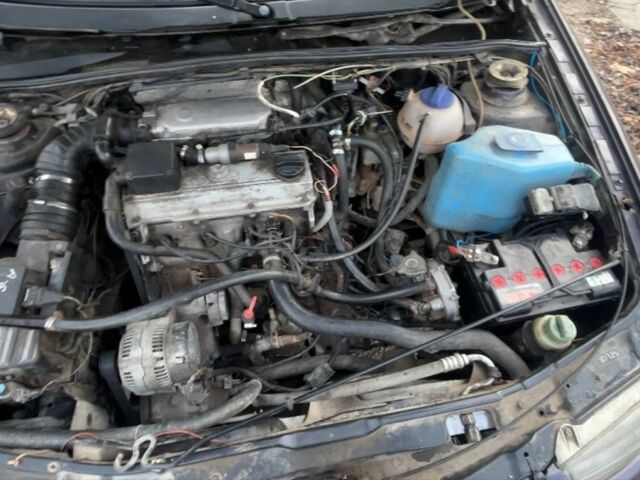 Фіолетовий Фольксваген Пассат, об'ємом двигуна 2 л та пробігом 384 тис. км за 1550 $, фото 12 на Automoto.ua