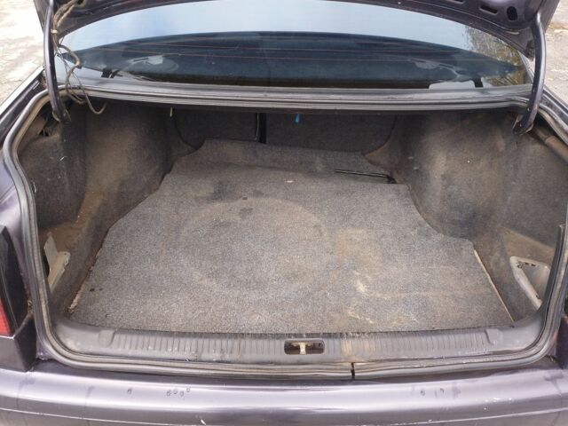 Фиолетовый Фольксваген Пассат, объемом двигателя 2 л и пробегом 316 тыс. км за 1700 $, фото 10 на Automoto.ua