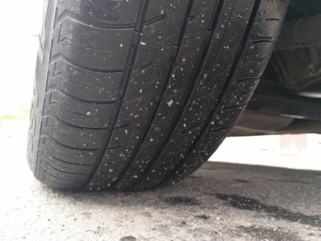 Фиолетовый Фольксваген Пассат, объемом двигателя 2 л и пробегом 316 тыс. км за 1700 $, фото 14 на Automoto.ua