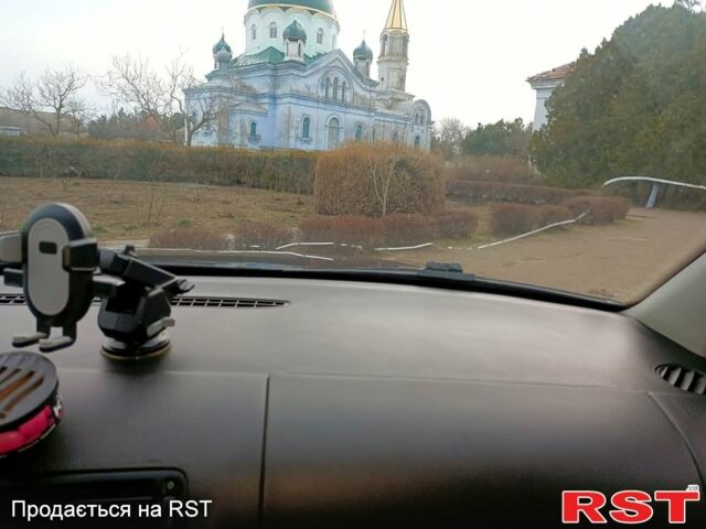 Фіолетовий Фольксваген Пассат, об'ємом двигуна 1.9 л та пробігом 307 тис. км за 4400 $, фото 8 на Automoto.ua